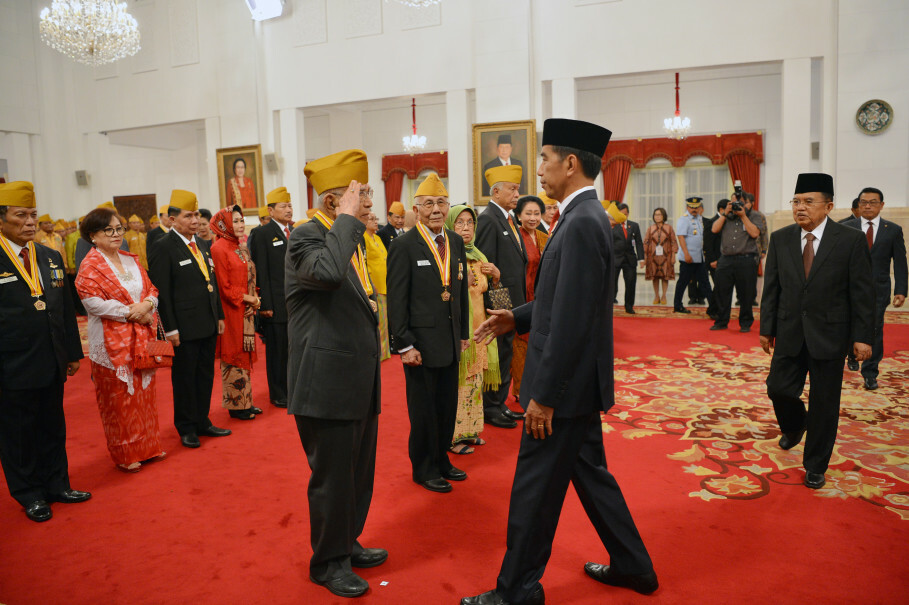 Veteran Jadi Kunci Indonesia Emas? Pj Wali Kota Mojokerto Ungkap Pesan Jokowi!