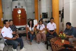 KPU Kediri Didesak Tegas, Warga Curigai Netralitas Jelang Pilkada 2024