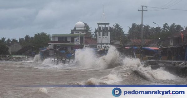 Waspada! Angin Kencang dan Gelombang Tinggi Ancam Pesisir Sumenep