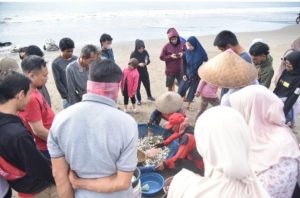 Nelayan Masalembu Menangis, Ikan Segar Terbuang Sia-sia!