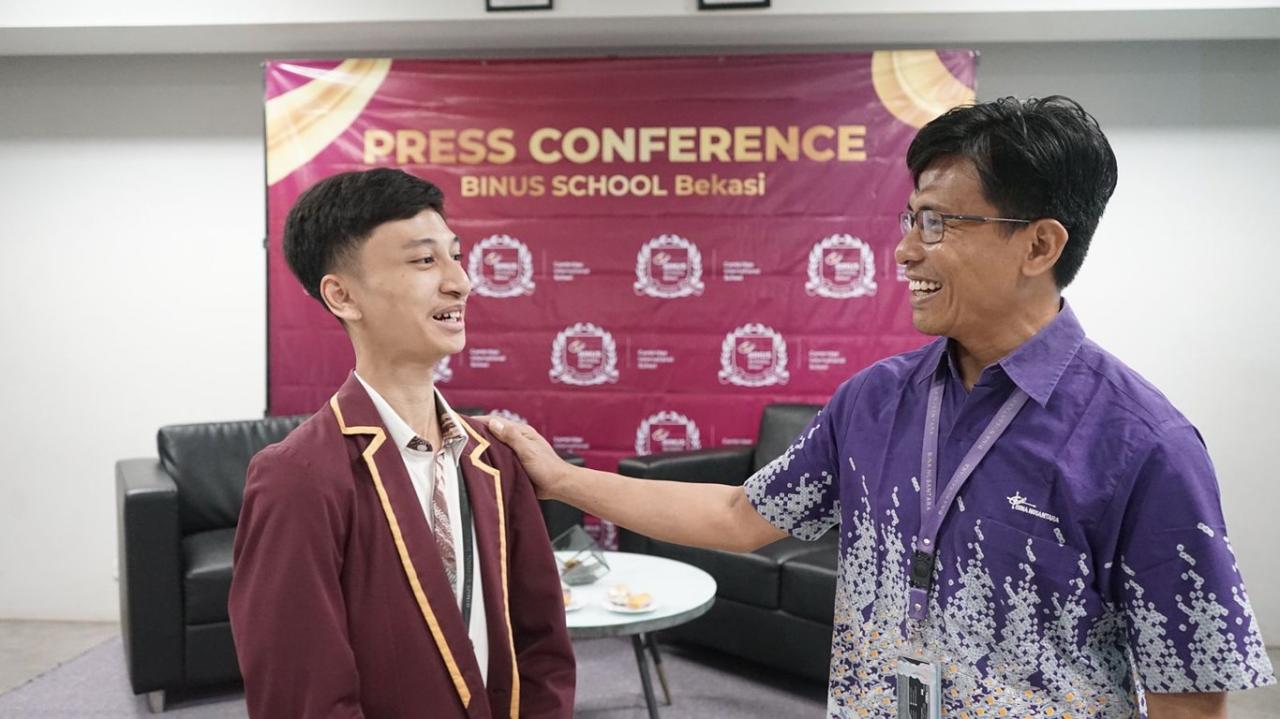 Siswa BINUS SCHOOL Bekasi Kembangkan Lampu Tenaga Surya untuk Dorong Penurunan Emisi