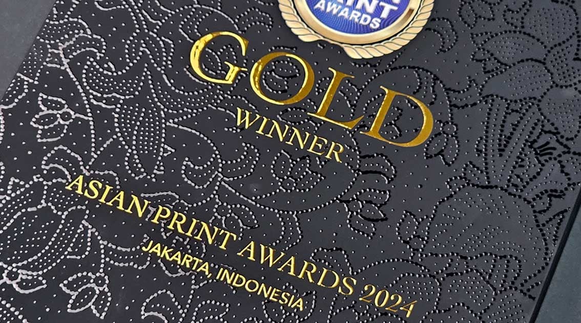 Bintang Sempurna, yang dikenal sebagai percetakan legendaris di Jakarta, terus berinovasi dengan mengadopsi teknologi digital embellishment untuk meningkatkan kualitas produk cetaknya.  Artikel ini akan membahas teknologi tersebut dan manfaatnya bagi pelanggan.