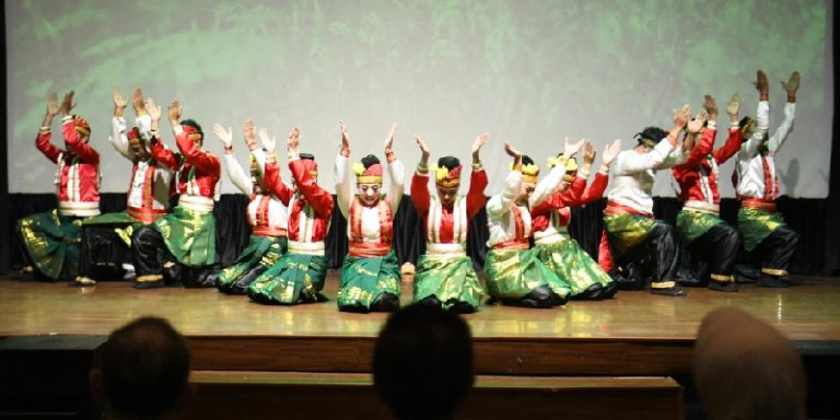 Legasi Batik Pamekasan: Maestro Usia 75 Tahun Tetap Berkarya