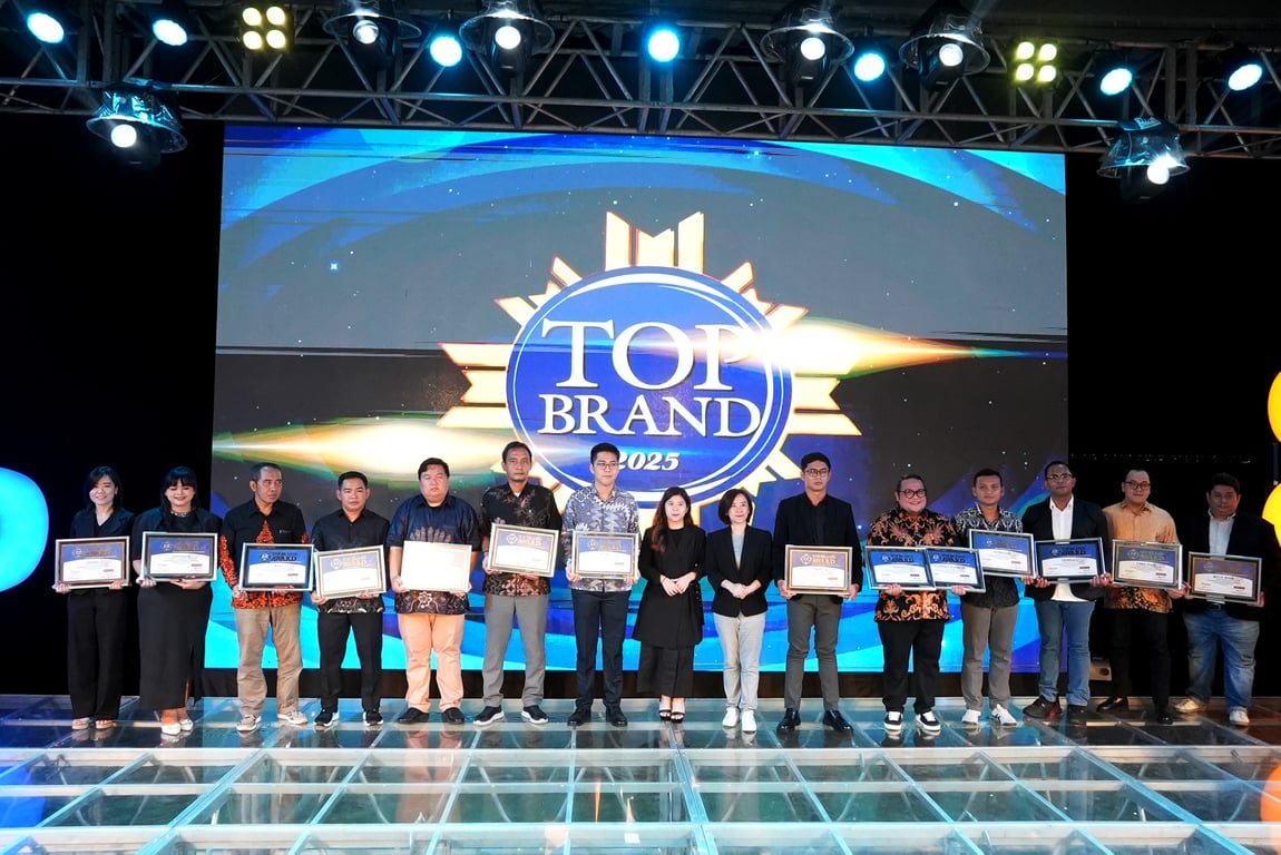 Akulaku Finance Raih Penghargaan Top Brand Awards 2025