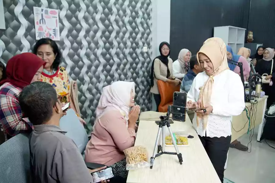 UMKM Mojokerto Siap Mendunia? Wali Kota Genjot Branding dan Digitalisasi!