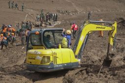 Kementerian PU Turunkan Armada Raksasa, Longsor Cisarua Dilibas Habis!