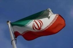 Ketegangan Memuncak: Iran Tolak Keras Tuntutan Uranium AS!