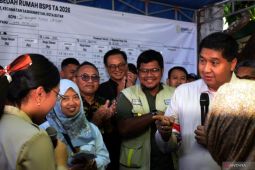 Blitar Sambut Bantuan Rumah Fantastis Menteri Turun Tangan