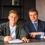 Bintang Newcastle Perpanjang Kontrak Bikin Kaget
