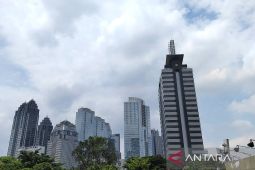 Langit Indonesia Berubah Drastis Cek Prakiraan BMKG