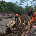 Banjir Bandang Solok Mencekam Dua Warga Hilang Misterius