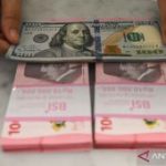 Rupiah Terkapar Dihantam Dolar AS Menggila