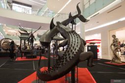 Sensasi Logam Henry Siswanto Guncang Surabaya