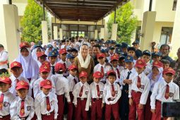 Terungkap Puluhan Ribu Anak Miskin Kini Sekolah Gratis