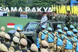 Prabowo Tekankan TNI Harus Dekat Rakyat