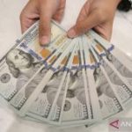 Rupiah Menguat Akibat Sanksi BBM Rusia